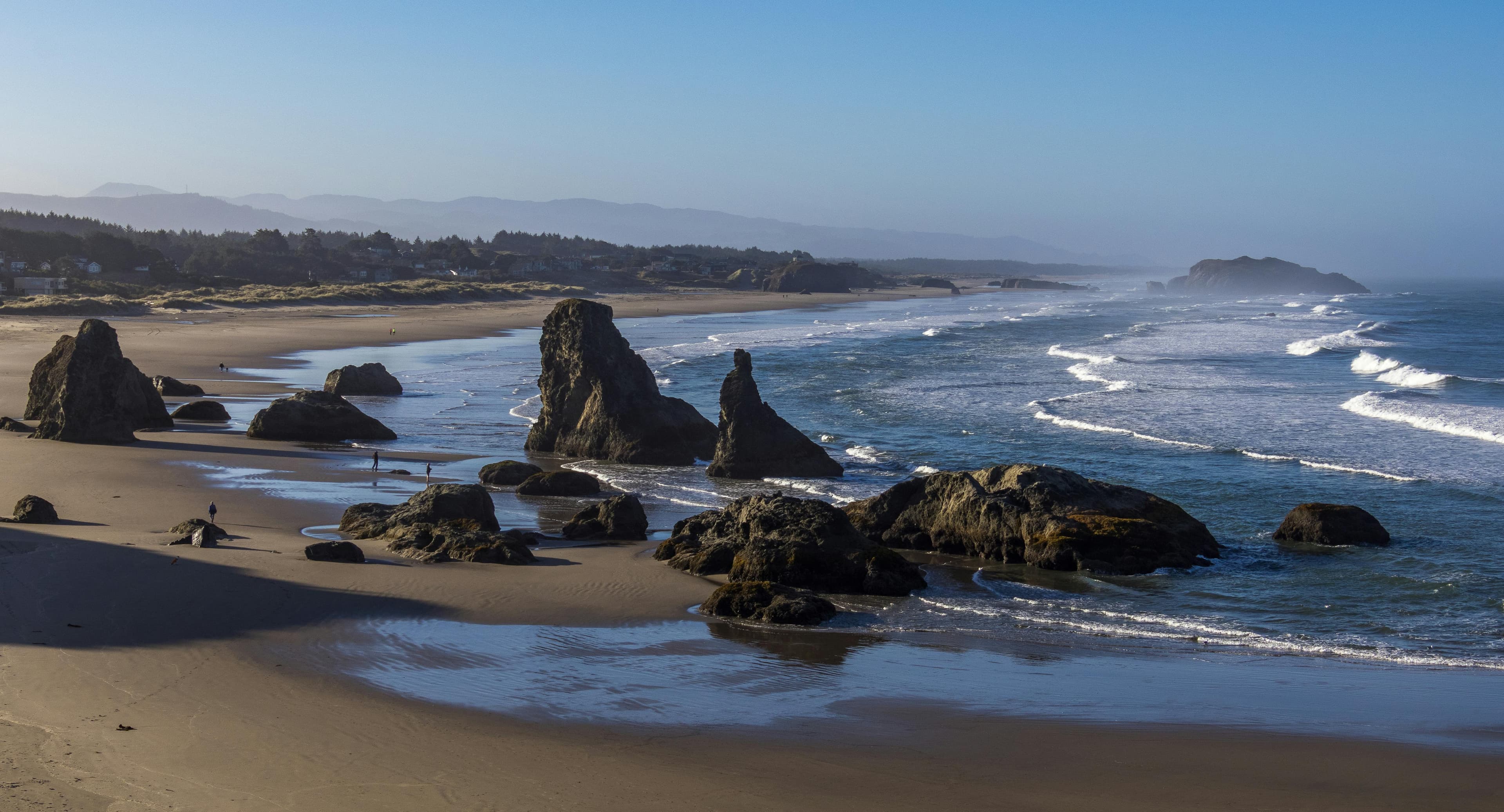 Sea stacks and waves along the Oregon coast near Bandon at low tide